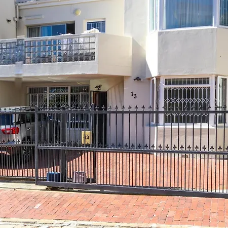 Holiday Home In Sea Point, Fresnaye Kapstadt Exterior foto