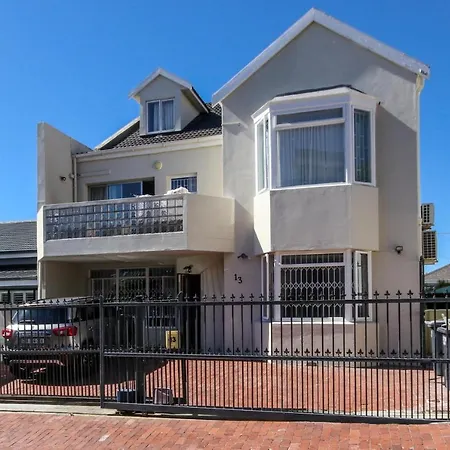 Holiday Home In Sea Point, Fresnaye Kapstadt Exterior foto