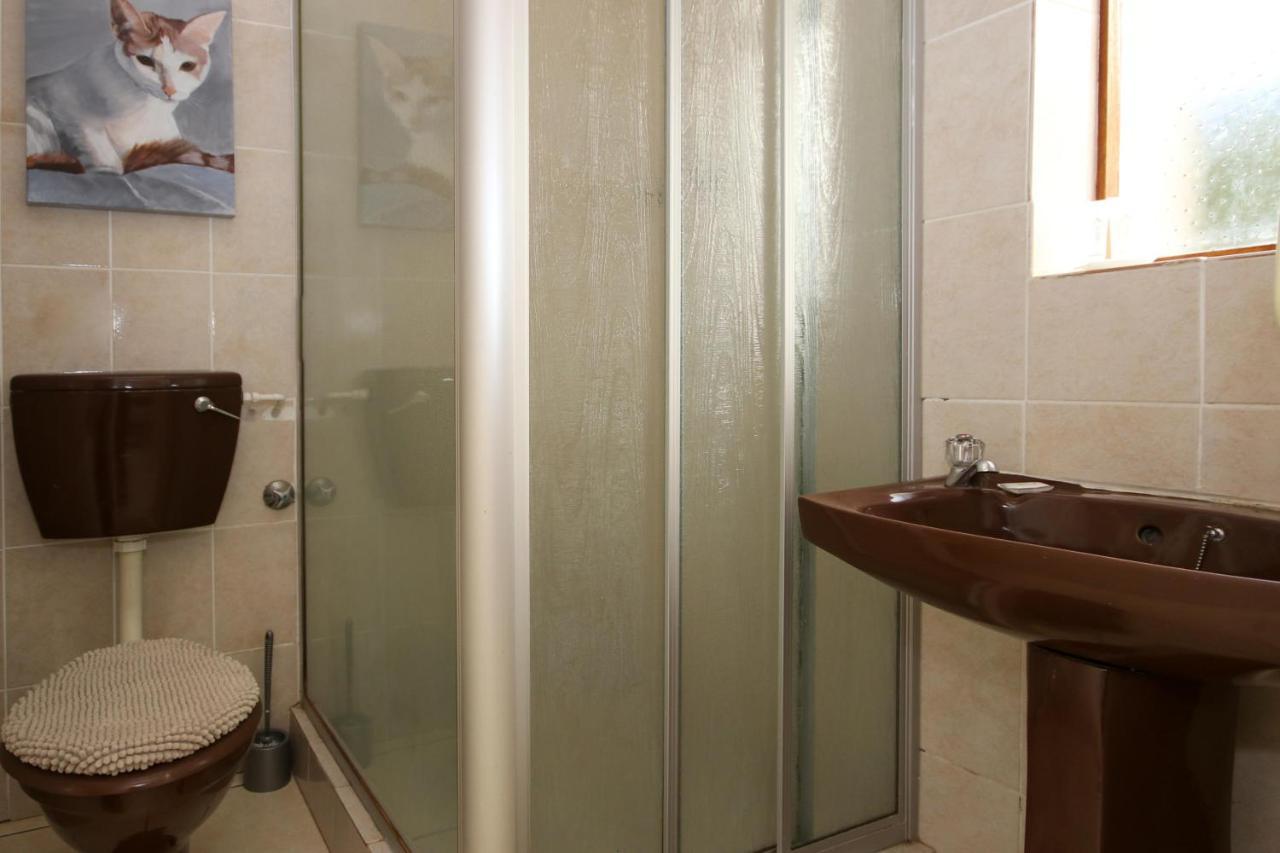 Apartment In Sea Point, Fresnaye